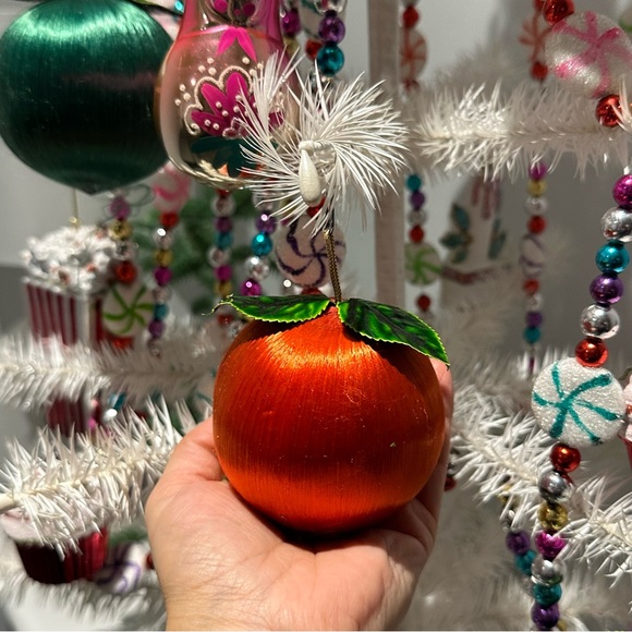 Large Satin Fruits Christmas Ornaments Vintage - Picture 3 of 16
